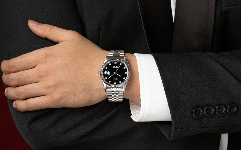 Đồng hồ tặng sếp nam