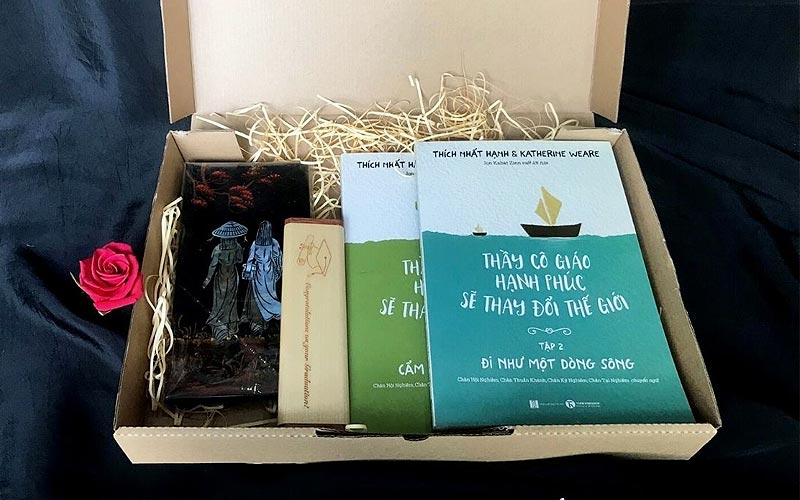 Sách tặng thầy cô Sách tặng thầy cô