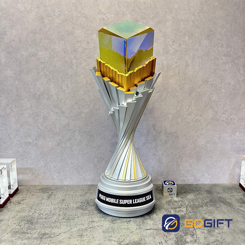 Cúp PUBG đẹp