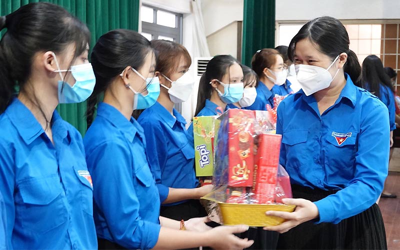 quà tặng cho sinh viên quà tặng cho sinh viên