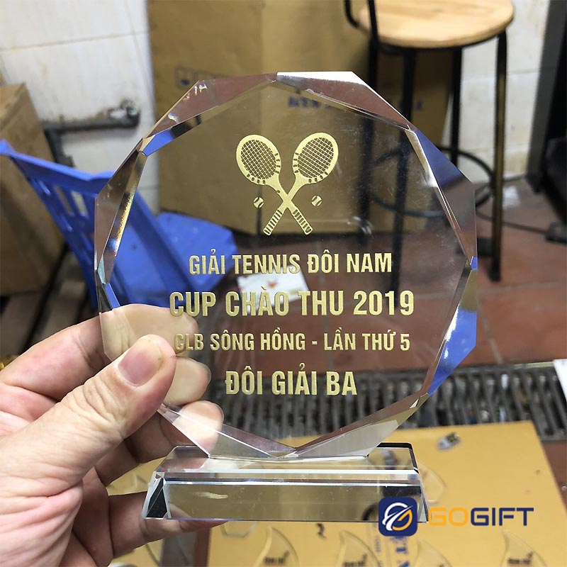 10+ mẫu cúp tennis đẹp thiết kế theo yêu cầu 9 cúp tennis 5