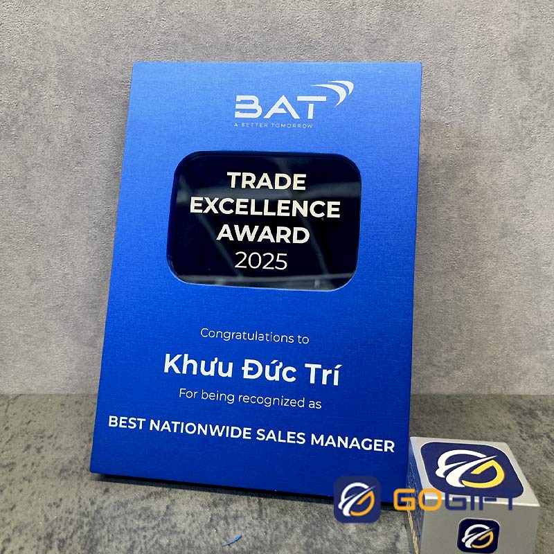 Quà tặng giám đốc sang trọng