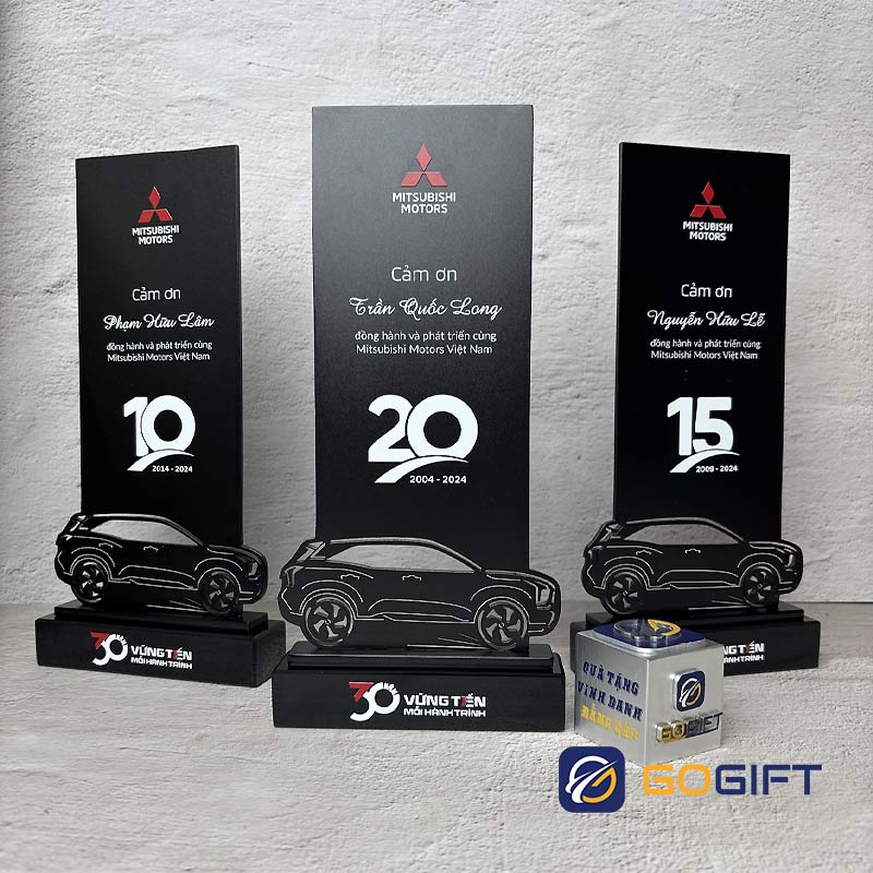 kỷ niệm chương 10 năm 2 kỷ niệm chương 10 năm 2