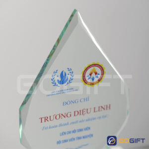 Kỷ niệm chương pha lê giọt nước Gogift PL04 1 Kỷ niệm chương chiếc lá PL04