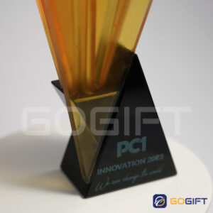 Knc pha lê Gogift PL13