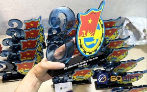 Quà tặng Đại hội Chi bộ