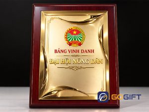 Bảng vinh danh đại hội nông dân